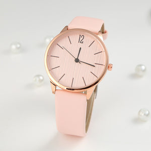 Elegant Women’s Quartz Watch – Minimalist Round Dial, Faux Leather Strap - Dazzling Beauty Solution
