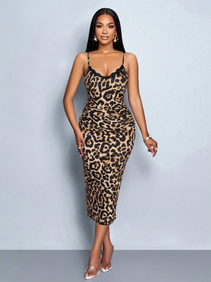 SOLERSUN Black Lace V-Neck Dress – Elegant Retro Slimming Cocktail & Event Wear - Dazzling Beauty Solution