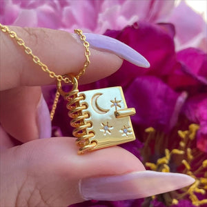 Openable Love Book-shaped Necklace With Stars Moon And Letters Engraved Fashion Personality Pendant Necklace For Valentine's Day Gift - Dazzling Beauty Solution