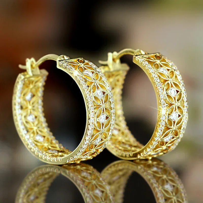 Women’s Elegant Ear Clip – Horse & Butterfly Design in Yellow Gold - Dazzling Beauty Solution