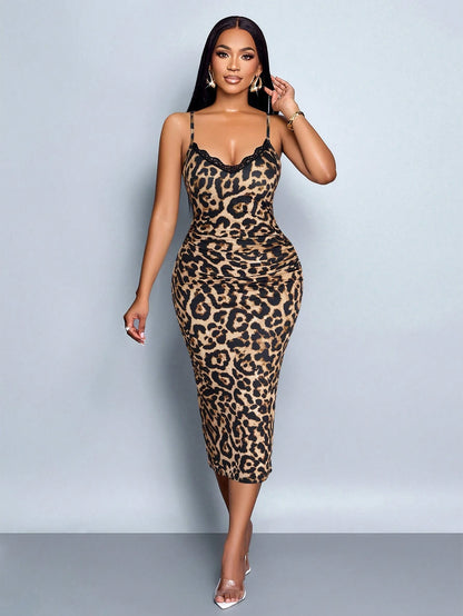SOLERSUN Spring and Summer Elegant Commuting Retro Sexy Business Vintage Style Casual Sleeveless V-Neck Valentine'S Day Wedding Season Party Holiday Music Festival Black Sexy Lace Suspender Waist Gathered Slimming Extreme Waist-To-Hip Ratio Short-Sleeved Hip-Covering White Polka Dot Mid-Length Dress for Women (Random Floral Pattern)