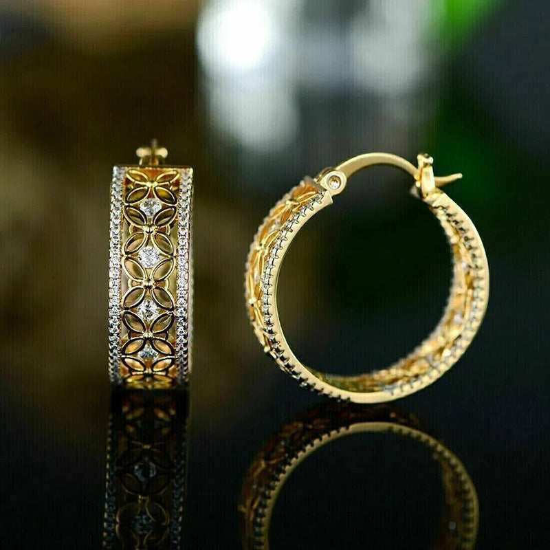 Women’s Elegant Ear Clip – Horse & Butterfly Design in Yellow Gold - Dazzling Beauty Solution