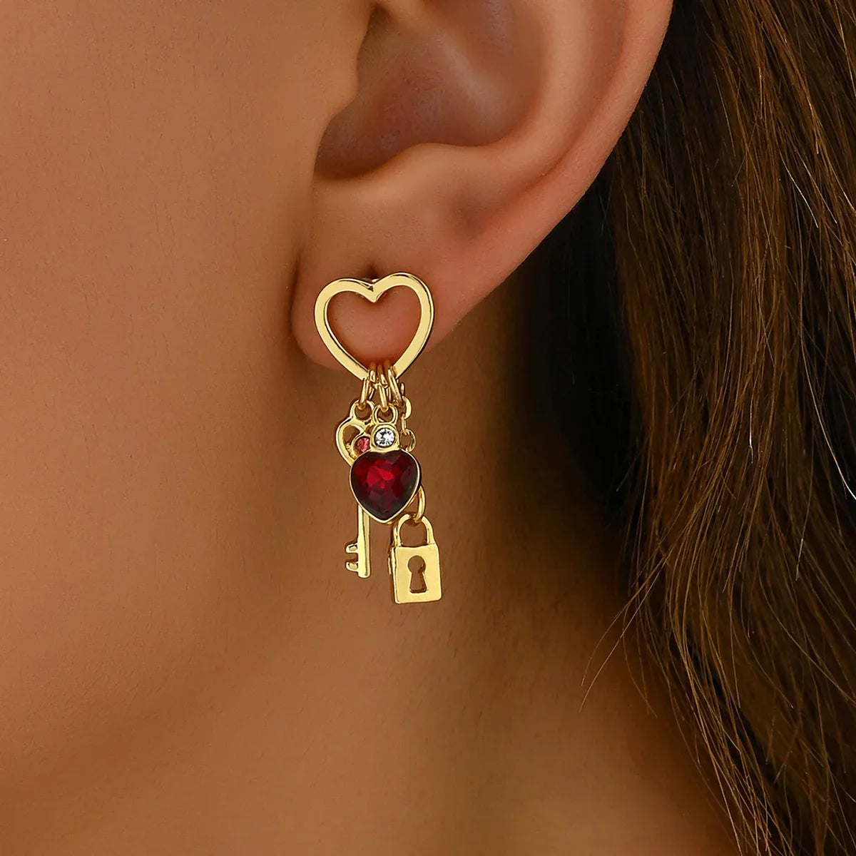 Valentine's Day Gift Luxury Love Earrings With Rhine Stone Lock Series Diamond Lock-shaped Special-interest Earrings For Women - Dazzling Beauty Solution