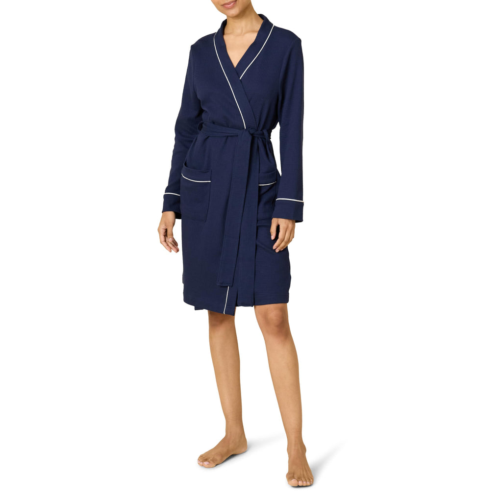 Amazon Essentials Women's Lightweight Waffle Full-Length Bath Robe (Available in Plus Size)