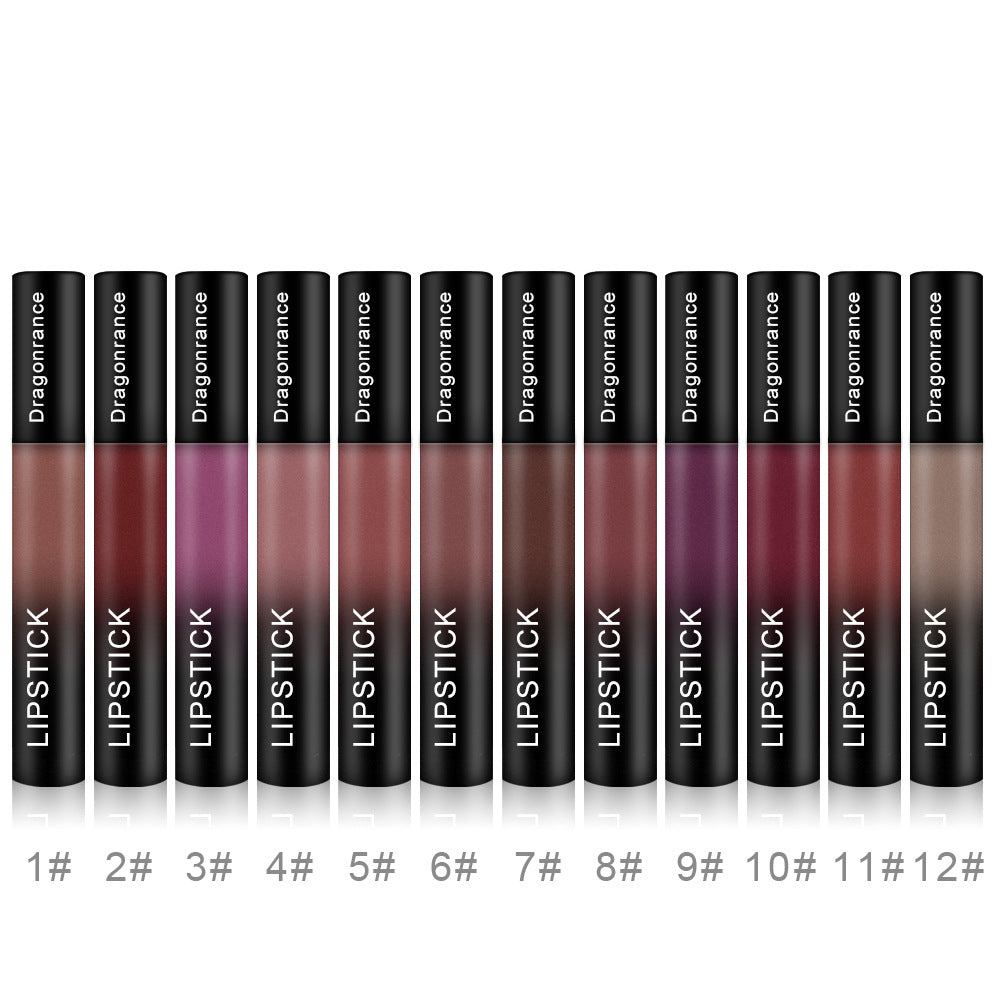 Hydrating lipstick set for all-day wear