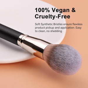 Oval Blush Brush, Ultra Plush Fluffy Synthetic Bristles Powder Brush for Contour Bronzer Cheek with Loose Powder