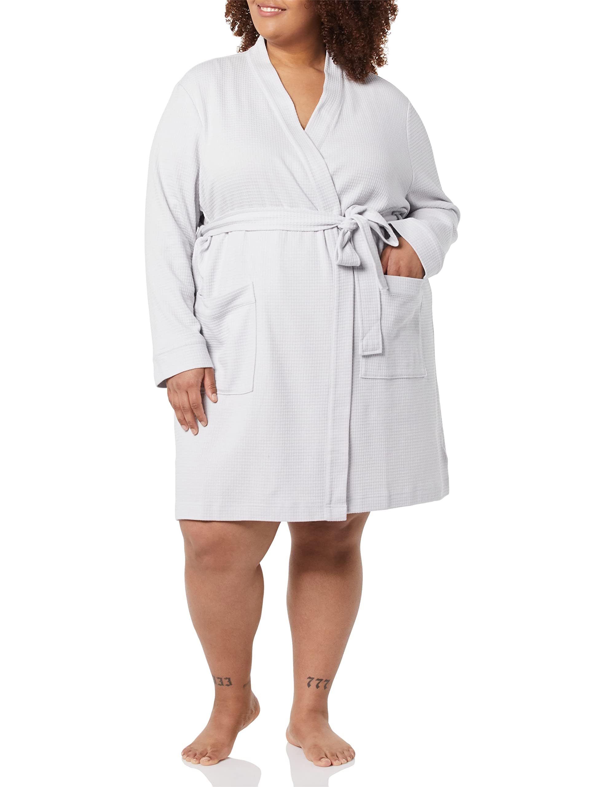 Amazon Essentials Women's Lightweight Waffle Full-Length Bath Robe (Available in Plus Size)