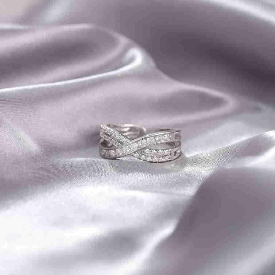 Niche Opening Adjustable Non-fading Cross Ring - Dazzling Beauty Solution