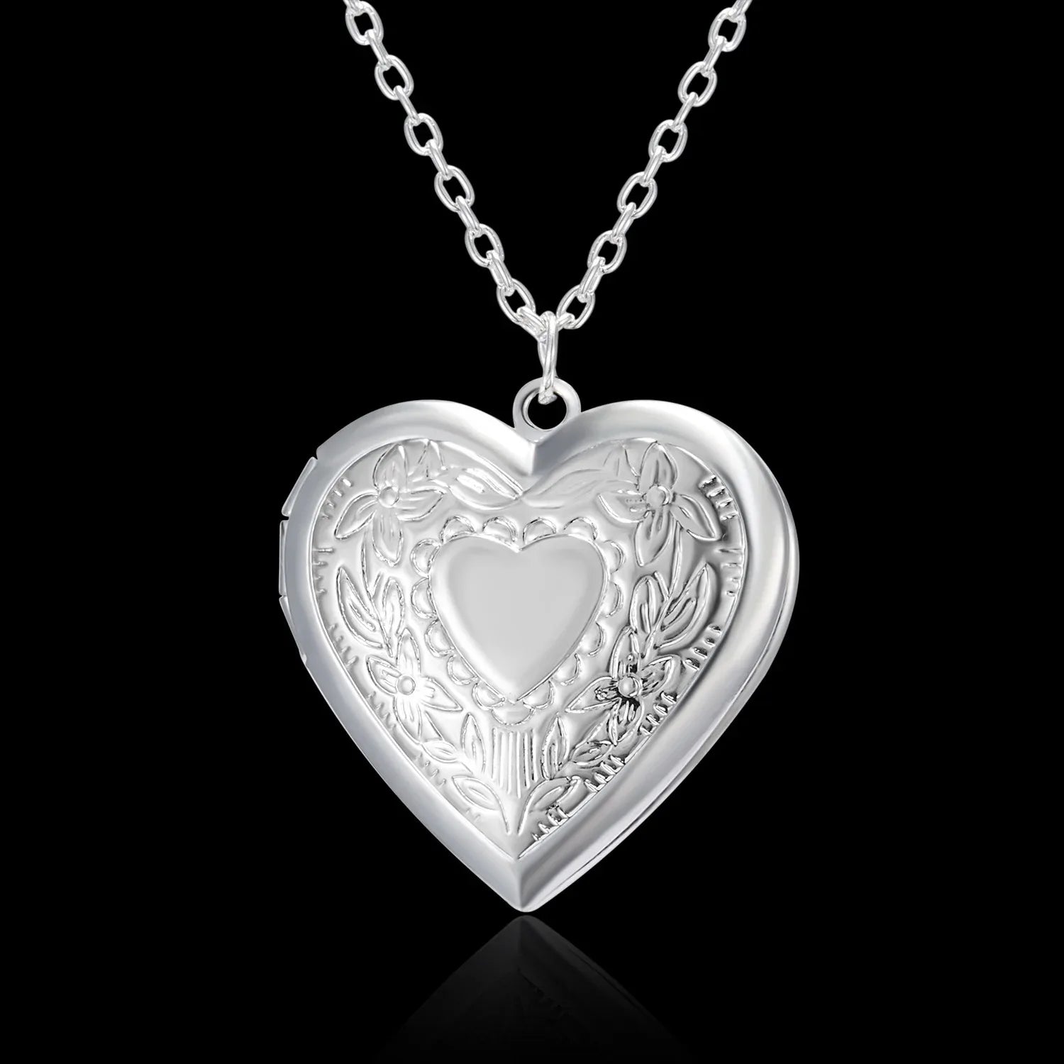 Carved Design Love Necklace Personalized Heart-shaped Photo Frame Pendant Necklace For Women Family Jewelry For Valentine's Day - Dazzling Beauty Solution