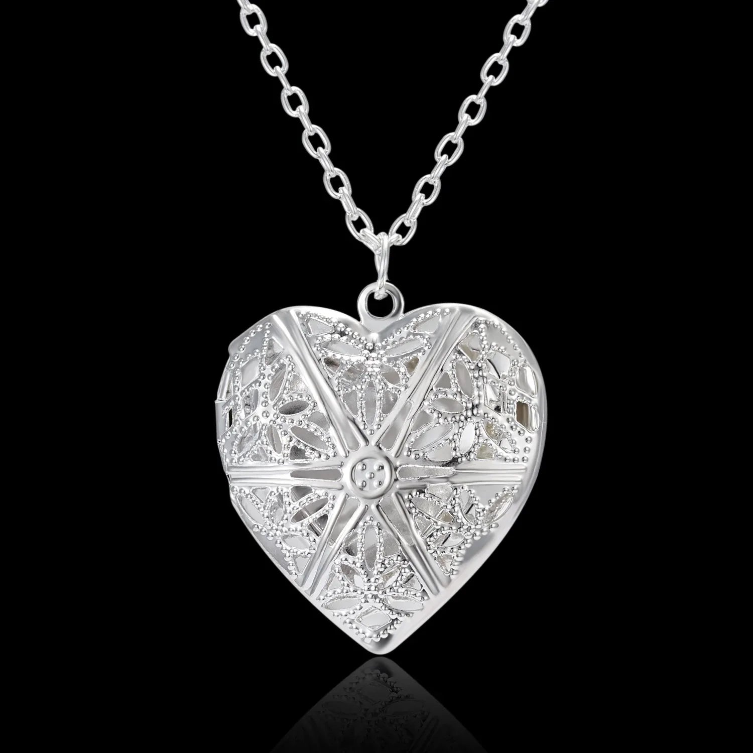 Carved Design Love Necklace Personalized Heart-shaped Photo Frame Pendant Necklace For Women Family Jewelry For Valentine's Day - Dazzling Beauty Solution