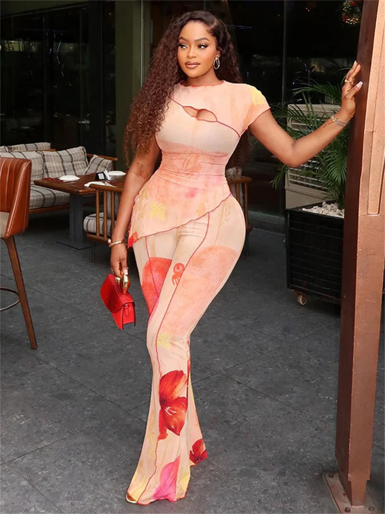 Women's Floral 2-Piece Set - Ruffle Top & Flare Pants Vacation Outfit