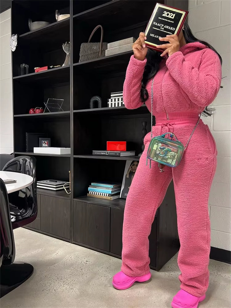 Cozy Up This Winter with Our Solid Plush 2-Piece Women's Zipper Cardigan and Drawstring Pants Set