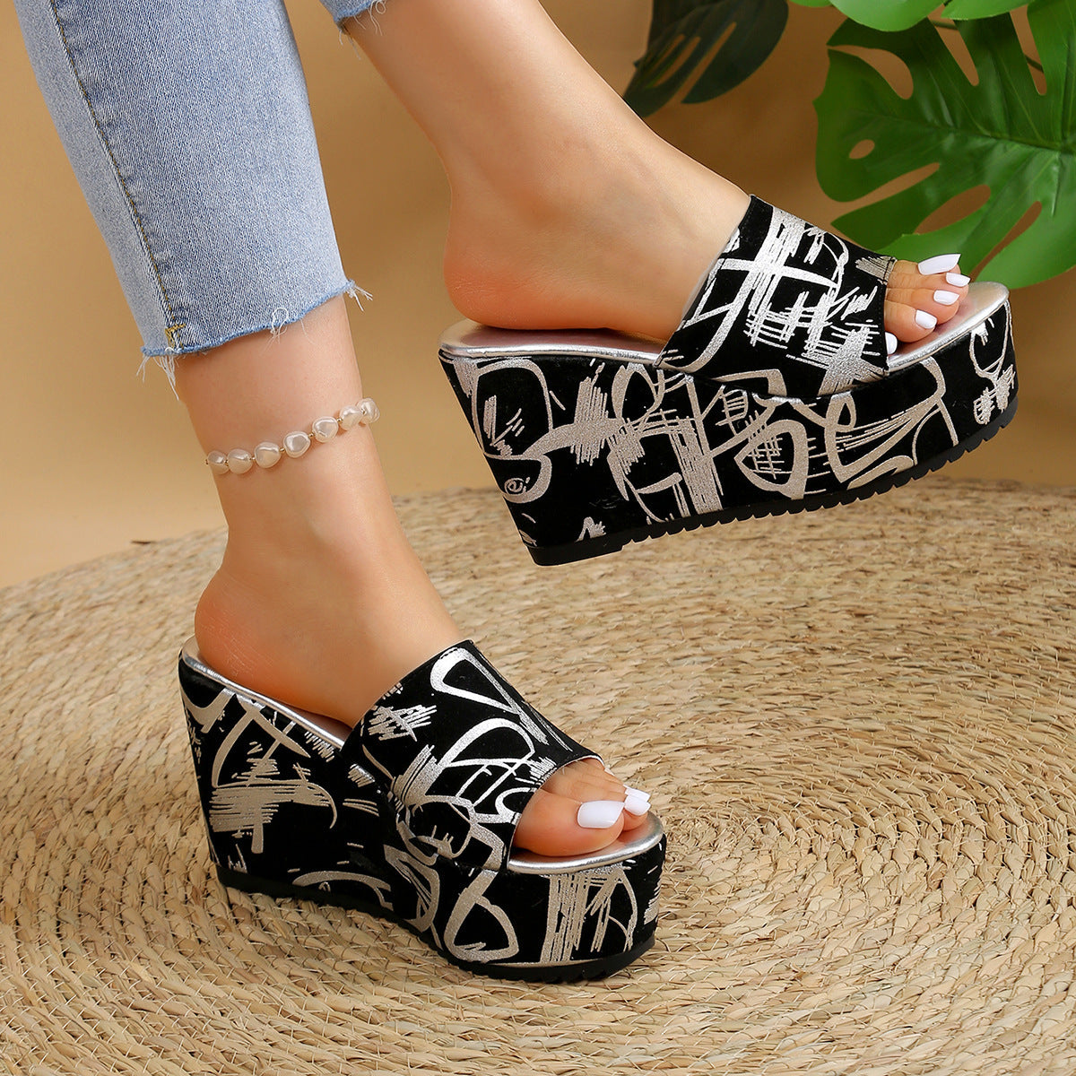 Round Toe Wedge Printed Slippers - Dazzling Beauty Solution