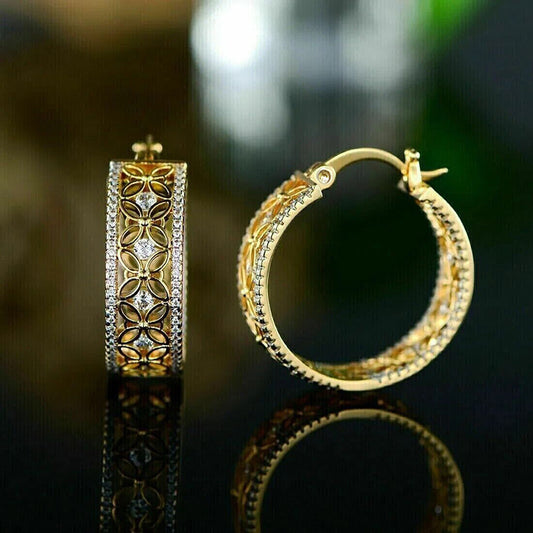 Women’s Elegant Ear Clip – Horse & Butterfly Design in Yellow Gold - Dazzling Beauty Solution
