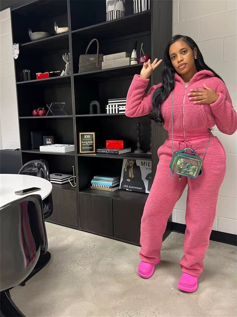 Cozy Up This Winter with Our Solid Plush 2-Piece Women's Zipper Cardigan and Drawstring Pants Set